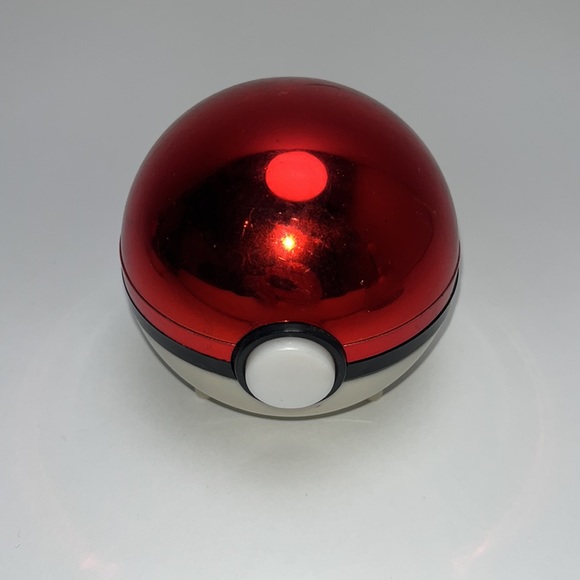 Pokémon Authentic Special Edition 23 Karat Gold Plated Trading Card Topegi - Picture 8 of 8